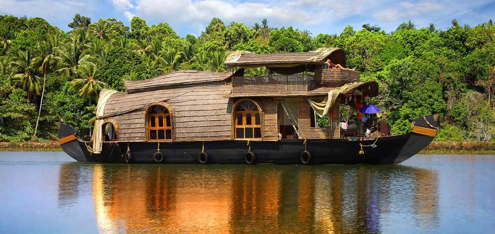 Book Alleppey holiday packages online