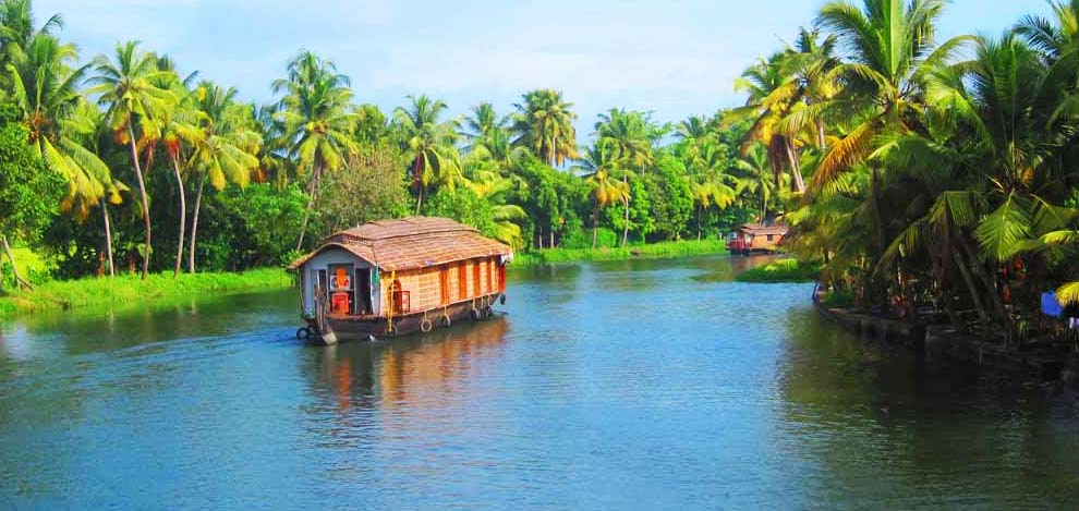 Book Alleppey holiday packages online